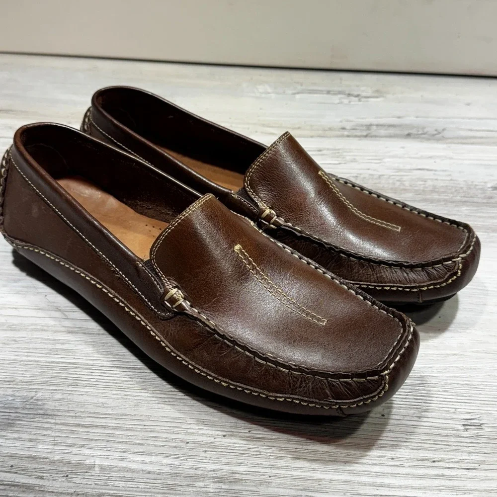 Clark's Driving Loafers Men 10.5 Brown Slip On Leather Loafers Stitching England